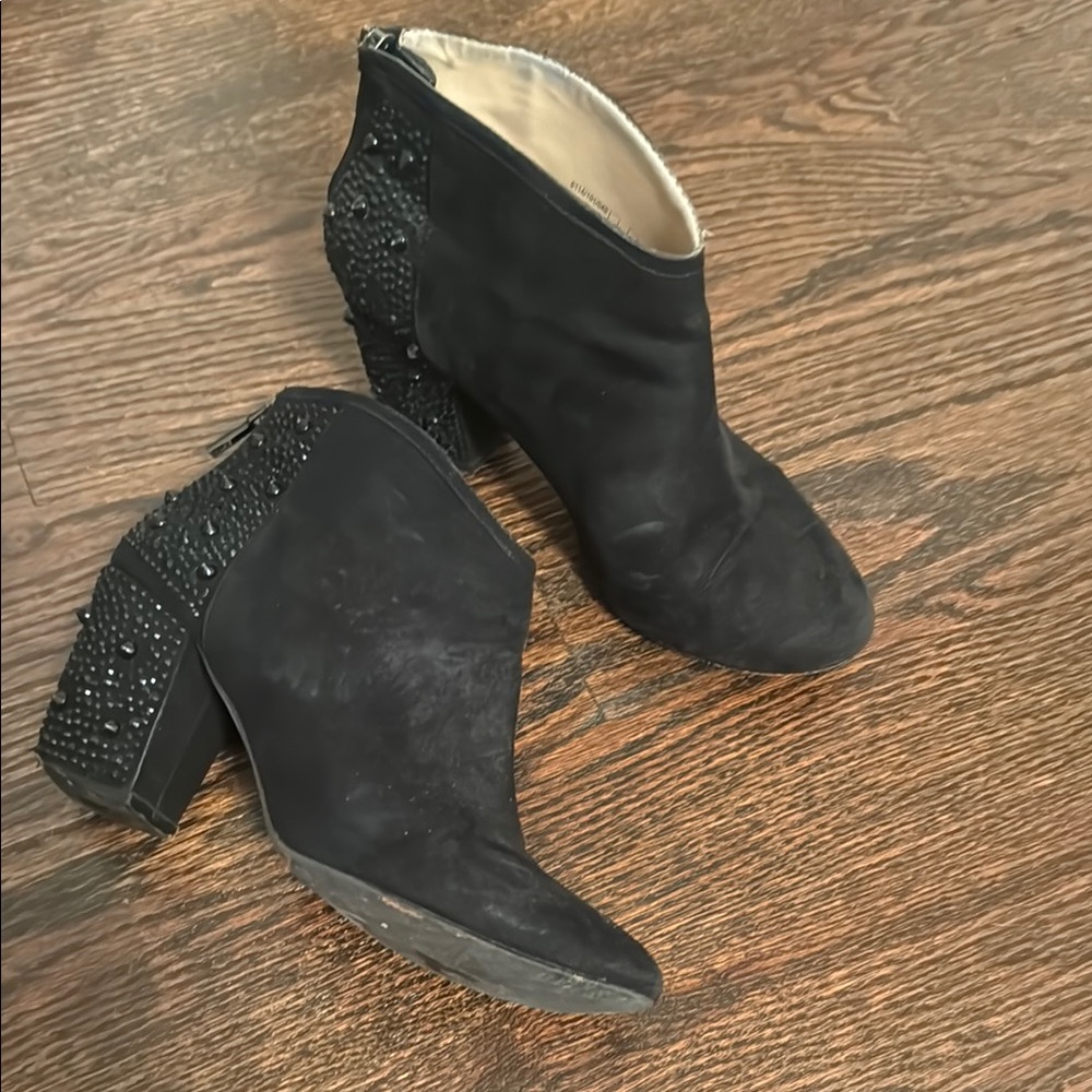 Zara Black Suede Ankle Booties Classic Design